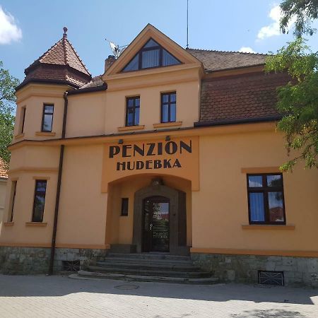 Penzion Hudebka Louny Kültér fotó